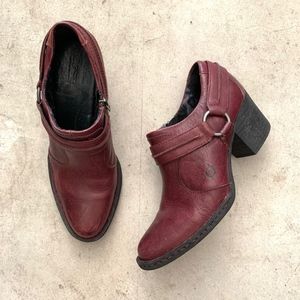 Born Zippered Block Heeled Ankle Boots / Booties
